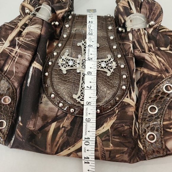 Womens Shoulder Bag Camouflage Brown Western Style Rhinestone Buckle OutdoorChic - Picture 6 of 7